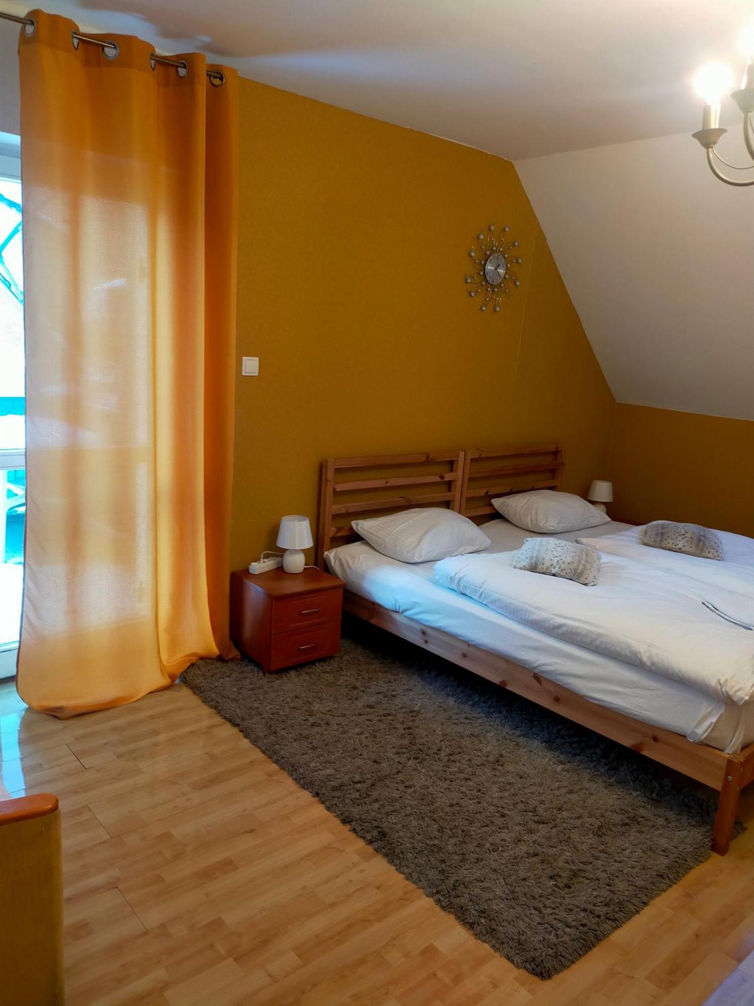 Hostel Madeira Gdaňsk Exteriér fotografie