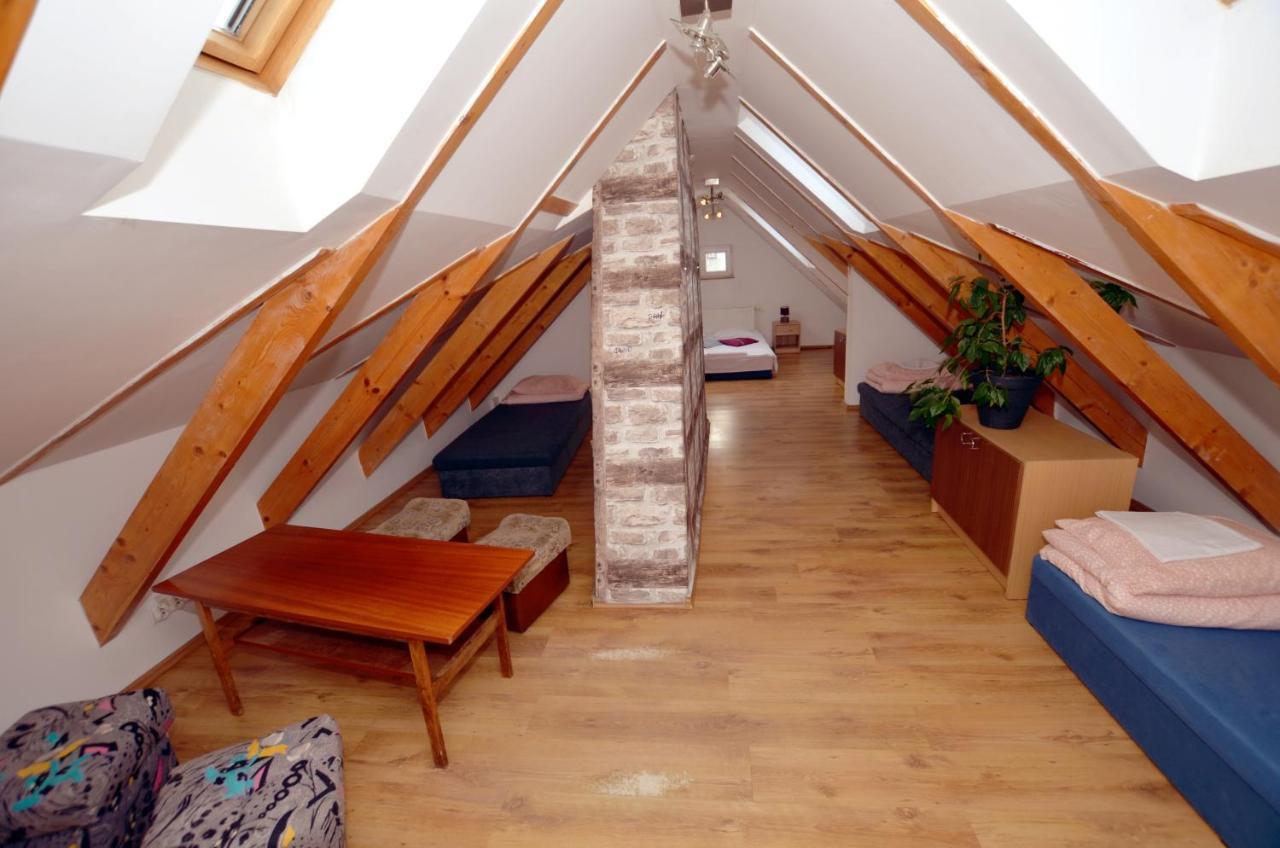 Hostel Madeira Gdaňsk Exteriér fotografie